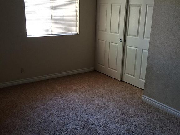 3rd image of 4954 River Glen Dr Unit 131