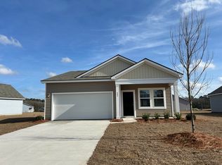 716 Huelva St, Loris, SC 29569