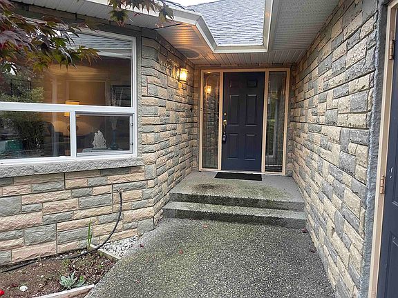 4th image of 8092 Forbes St
