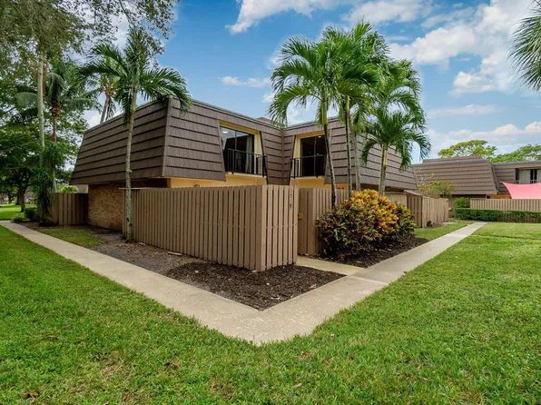 1519 15th Court, Palm Beach Gardens, FL 33410