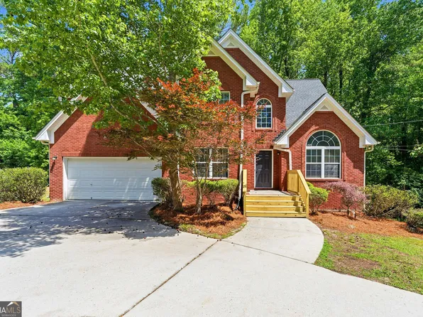 2544 Carnes Rd, Jonesboro, GA 30236