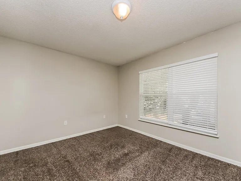 2923 Elbib Dr — Photo 13