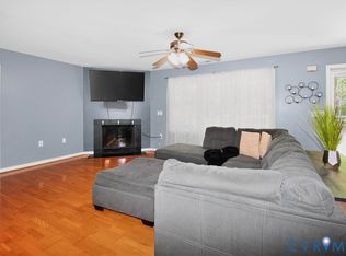 437 Doggett Ln, Lancaster, VA 22503