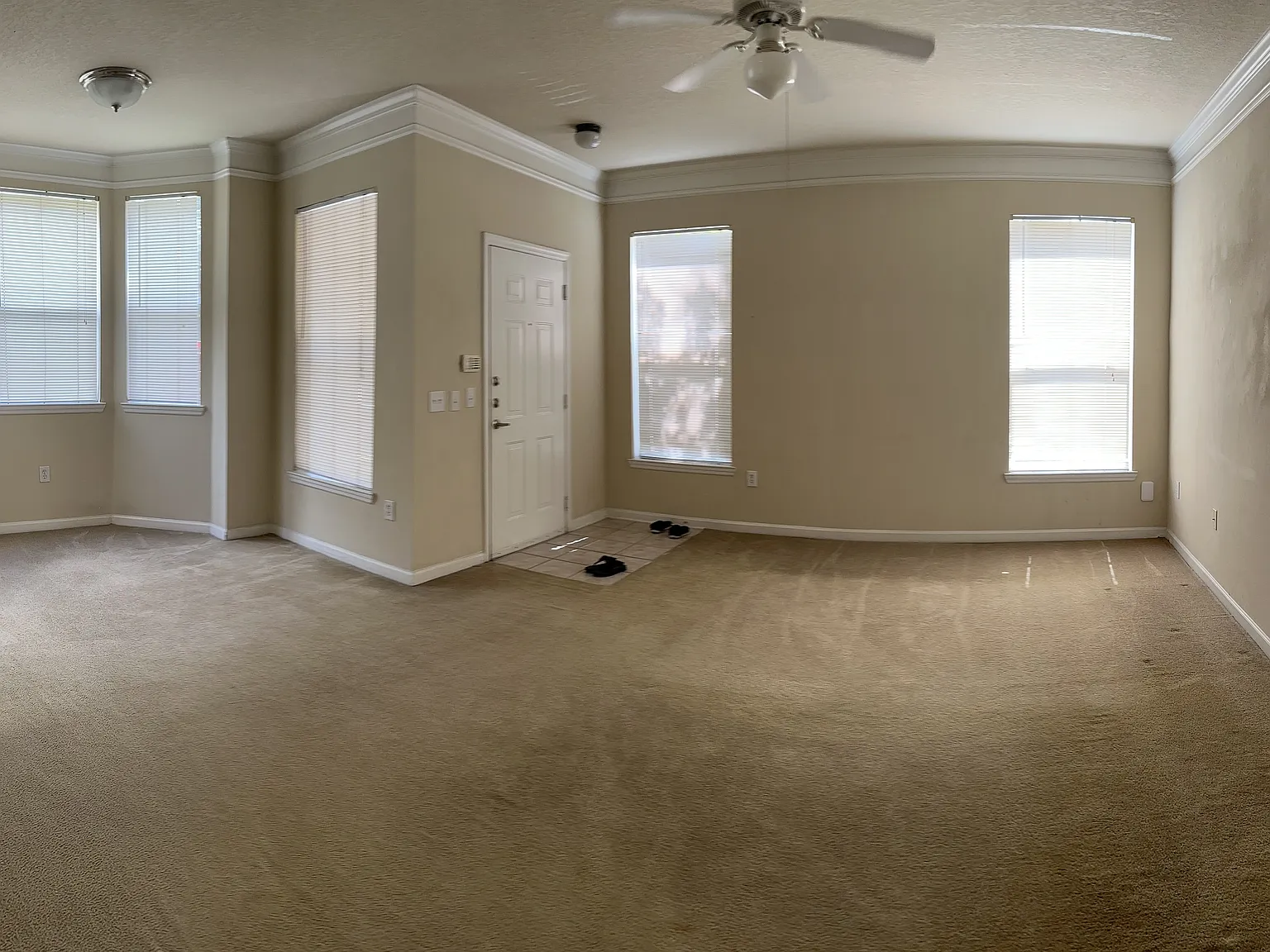 2 bed, 1253 sqft, $1,850 — Photo 4