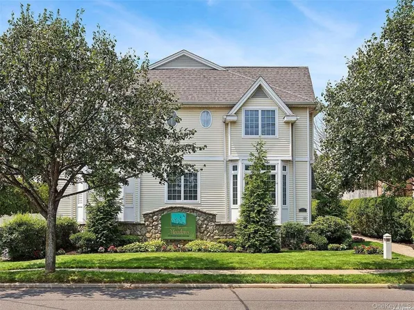 106 Morris Avenue #7, Rockville Centre, NY 11570