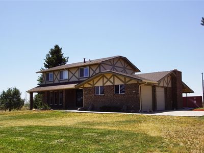 54796 E Bobcat Ln, Strasburg, CO, 80136