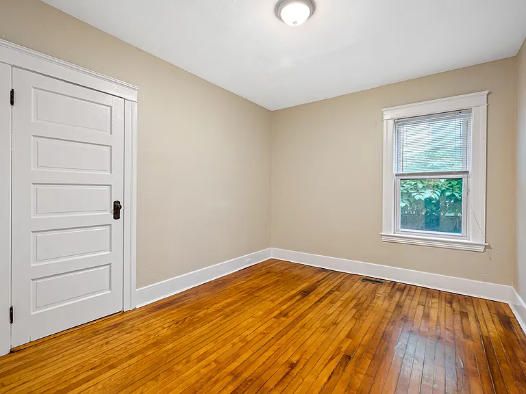 27 Chrome St #1 — Photo 11