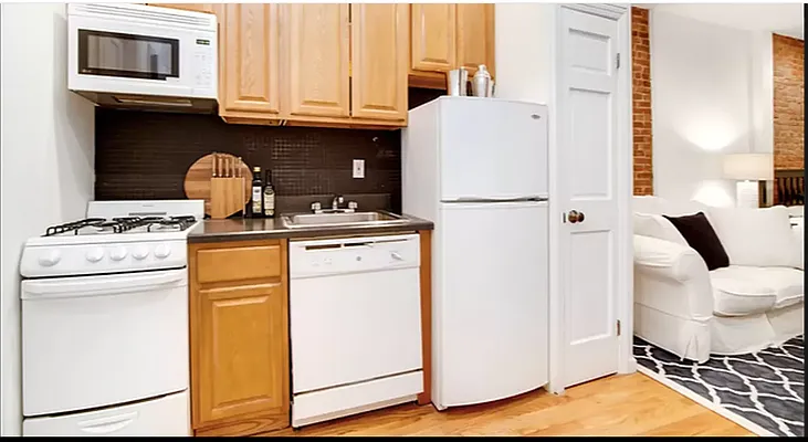 Rented by Compass | media 2