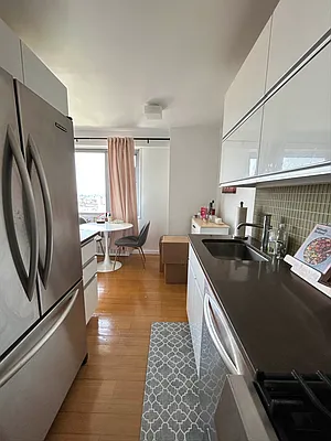 Rented by Corcoran | media 1