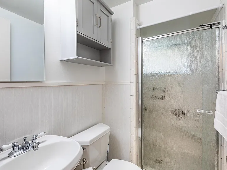 8743 Leslie Dr — Photo 23