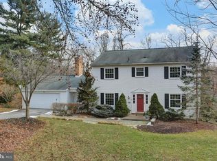 61 S Terrace Rd, Wormleysburg, PA 17043