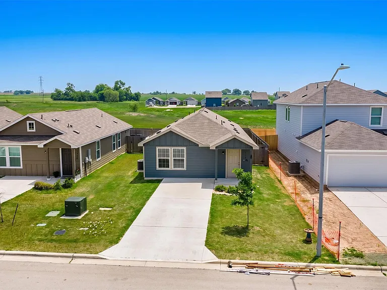 116 Texas Angel Way — Photo 3