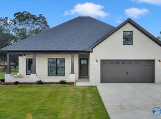 204 Washington Ave, New Hope, AL 35760