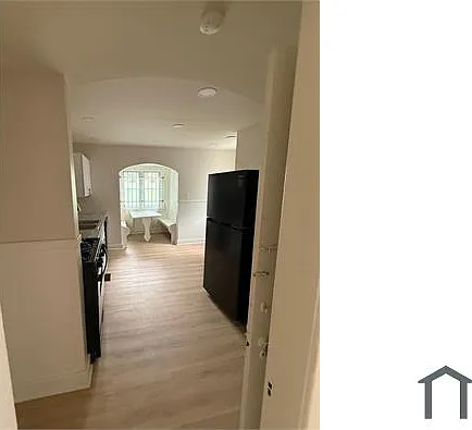 4 bed, $1,895 — Photo 2