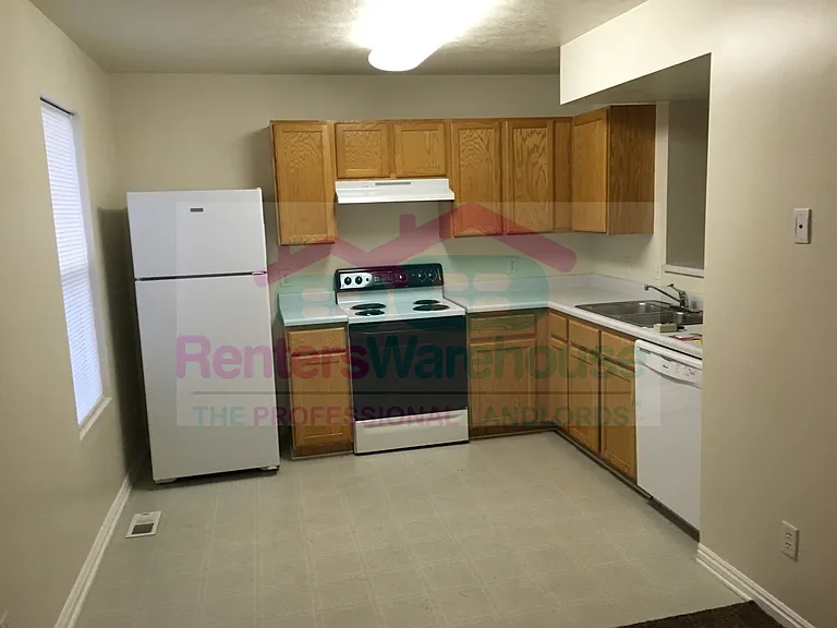 784 N 170 W — Photo 4