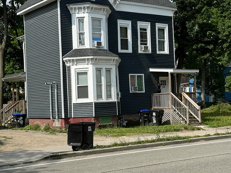 268 Church St #2
