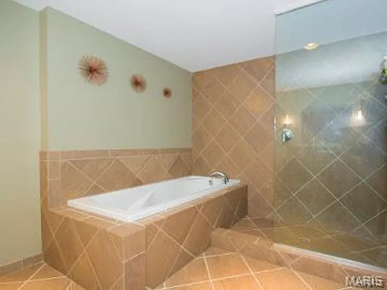 915 Olive St #1408 — Photo 9