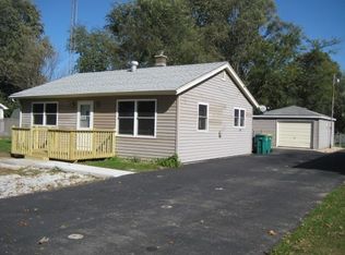 1913 Lakewood Dr, Wilmington, IL 60481