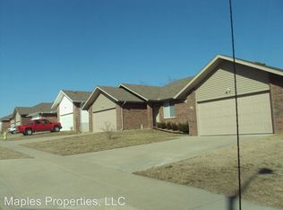 3916 S Timbercreek Ave, Springfield, MO 65807