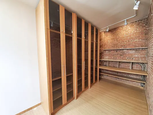 Rented by Brooklyn Property Group LLC | media 53