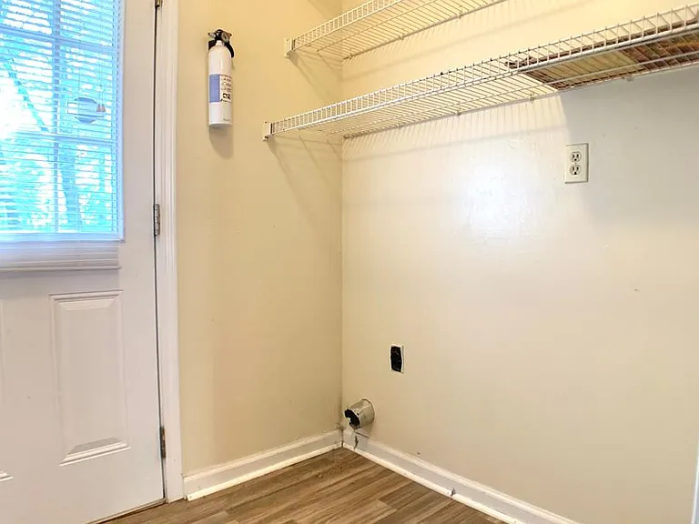763 Princeton Cir — Photo 9