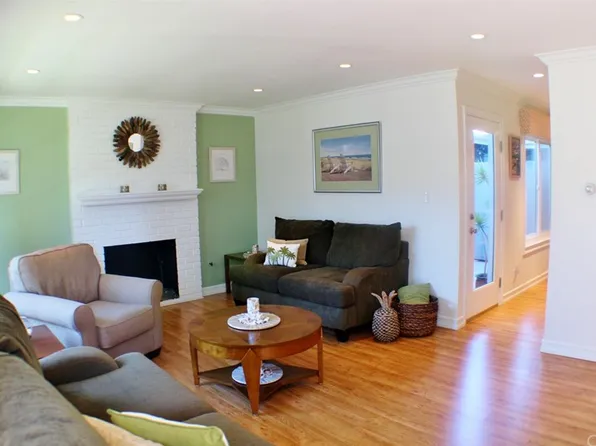 1845 Anaheim Ave #27, Costa Mesa, CA 92627