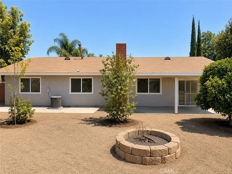 8609 Marlene St — Photo 2