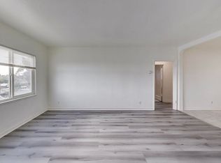 5492 Ruth Ave APT 4, Oakland, CA 94601