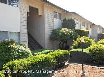 1st image of 1075 NW 123rd Ave APT 11