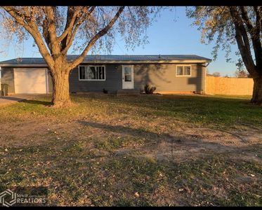 1011 Prospect Dr, Toledo, IA, 52342