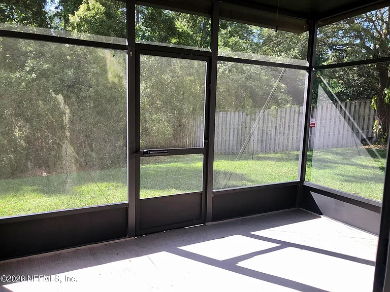 5749 Parkstone Crossing Dr — Photo 12