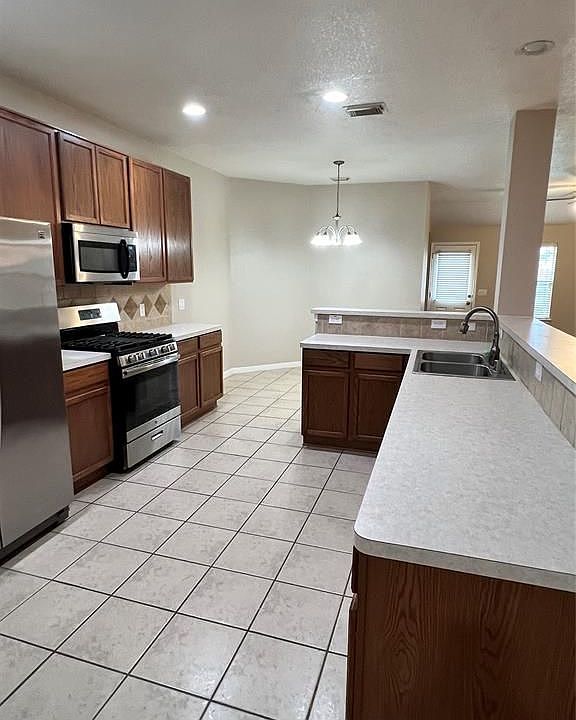 1st image of 16602 Bristle Creek Dr
