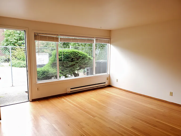 1810 Boylston Ave #105 — Photo 3