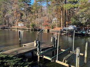 288 Elkins Ln, Lusby, MD 20657