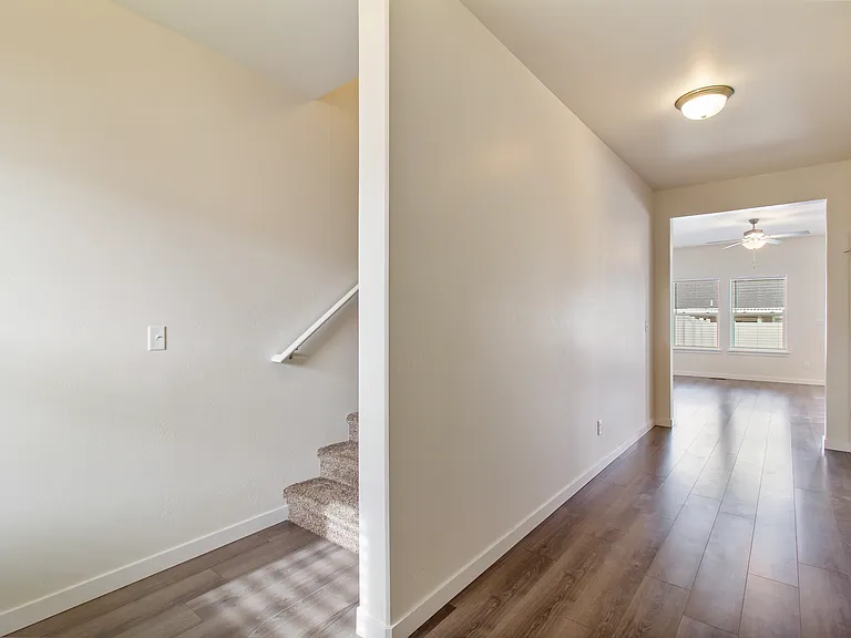 1020 Frank Henry Rd — Photo 4