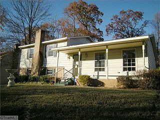 1st image of 3408 Winchester Dr