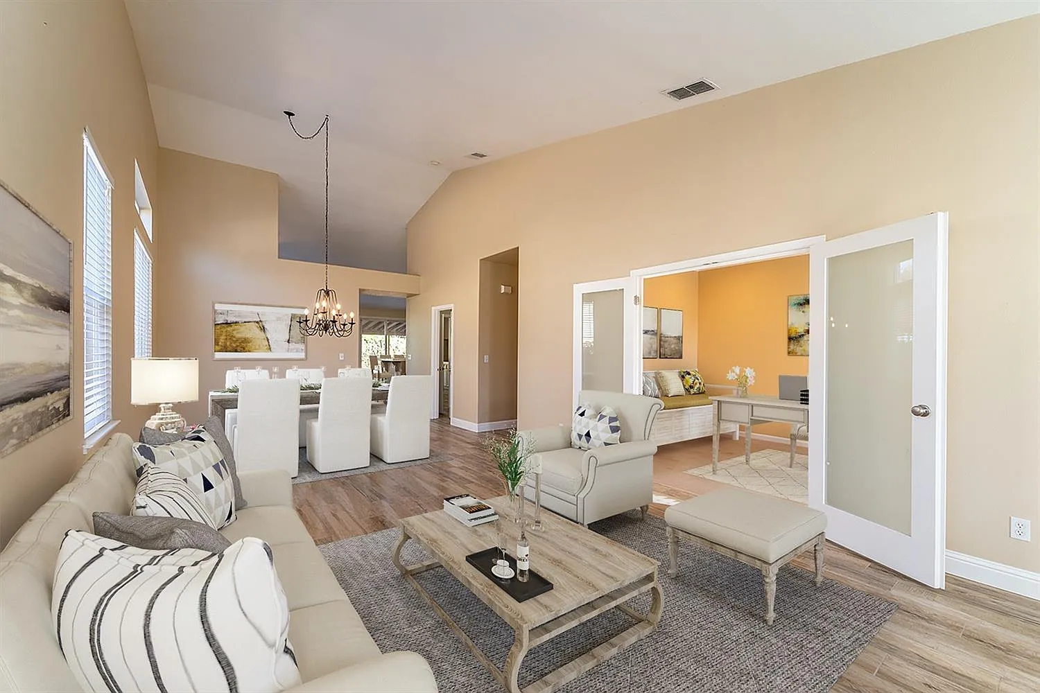 2817 Medinah Way photo 1
