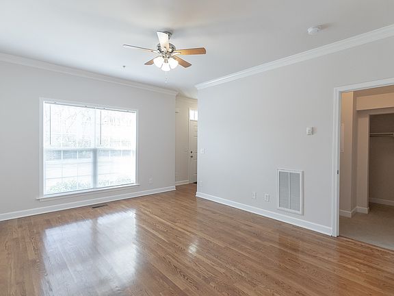 3rd image of 3012 New Port Valley Cir #L3