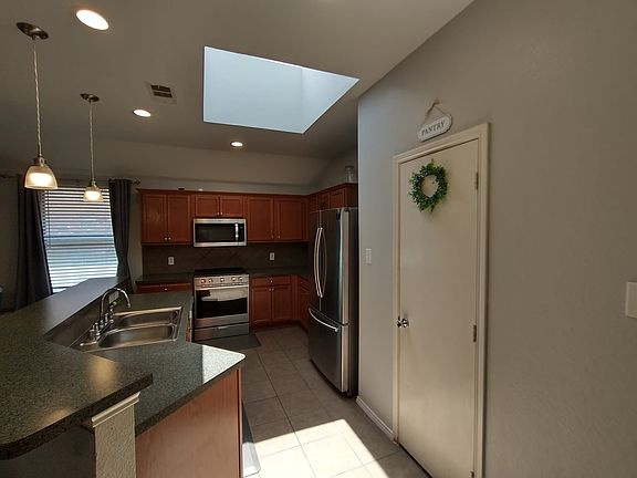 2nd image of 147 Briar Grove Dr