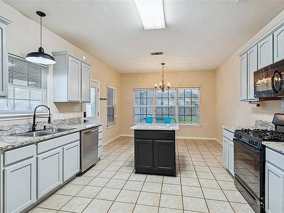 5th image of 39621 Allen Extension St