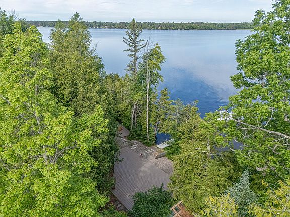 4th image of 20723 N Shallow Lake Rd
