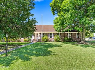 1110 Westmoreland Drive, Jacksonville, NC 28546