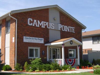 Campus Pointe and Campus Manor Apartments - Macomb, IL | Zillow