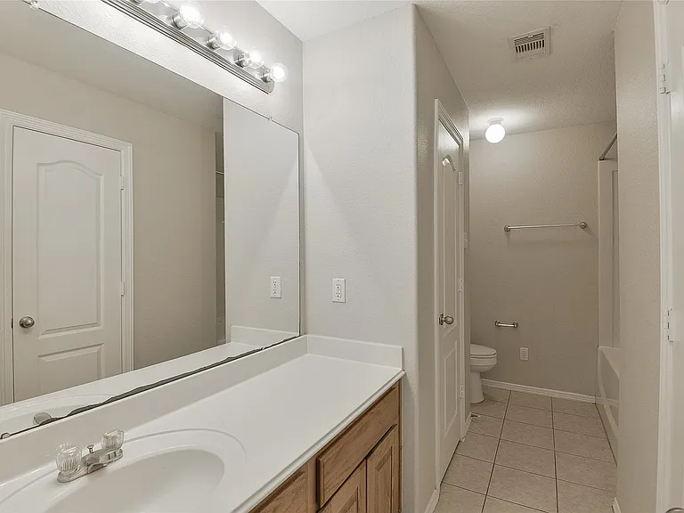 24415 Strong Pine Dr — Photo 20