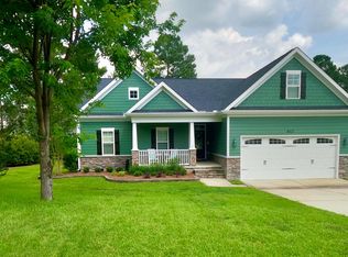 847 Whispering Pines Dr, Spring Lake, NC 28390