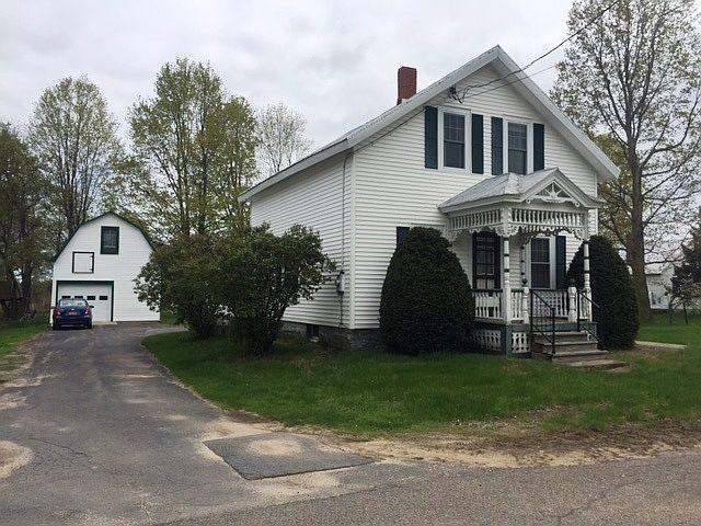 1st image of 24 Desmond St