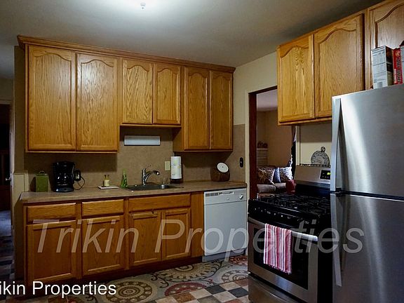 5th image of 9508 Park Ave S