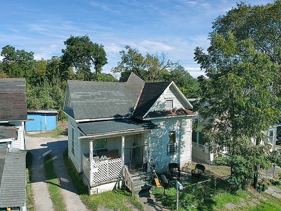 2016 Gentry - Front View