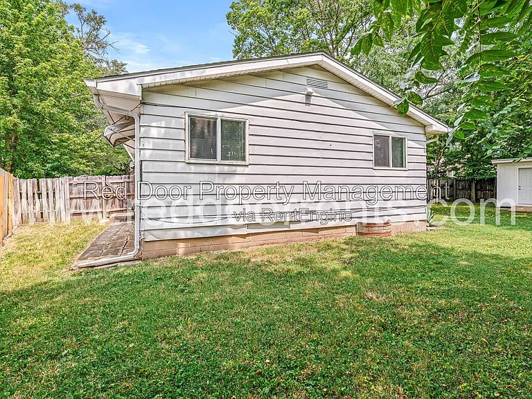 5361 E Burgess Ave — Photo 24