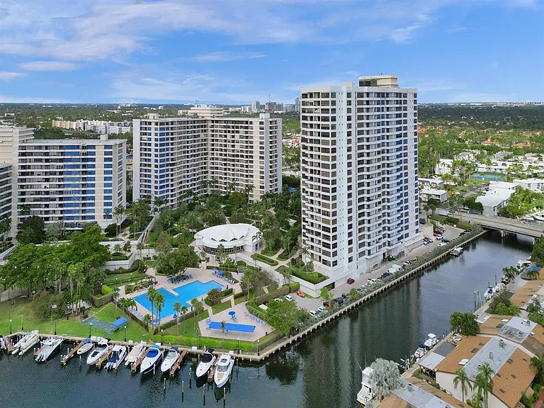 2500 Parkview Dr #1112 — Photo 46